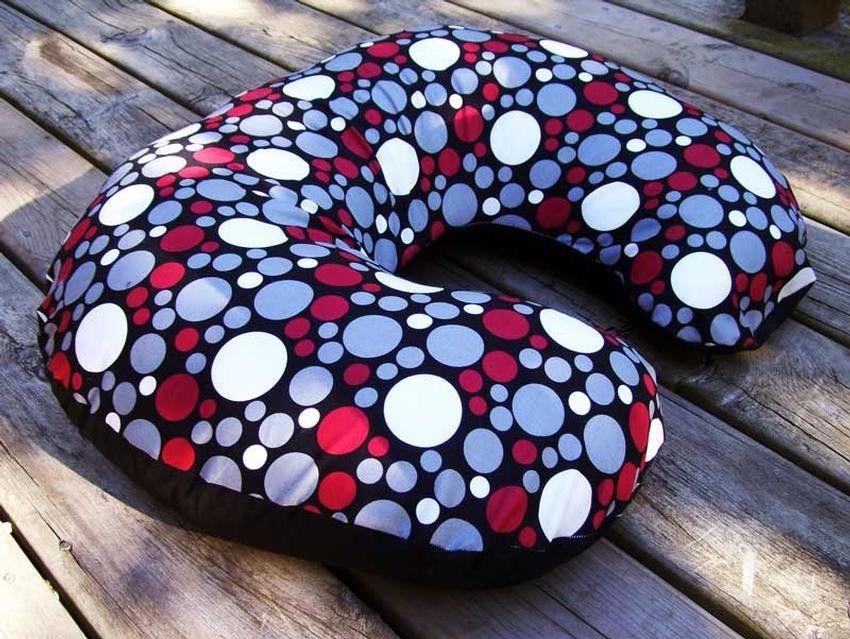easy-nursing-pillow-sewing-pattern-mammacandoit for Free Printable Boppy Pillow Pattern Easy Nursing Pillow Sewing Pattern | MammaCanDoIt for Free Printable Boppy Pillow Pattern